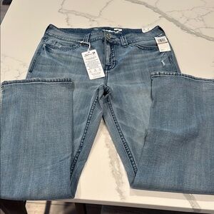 Seven7 Mid Rise Boot Jeans. 
“The STARLETTE”